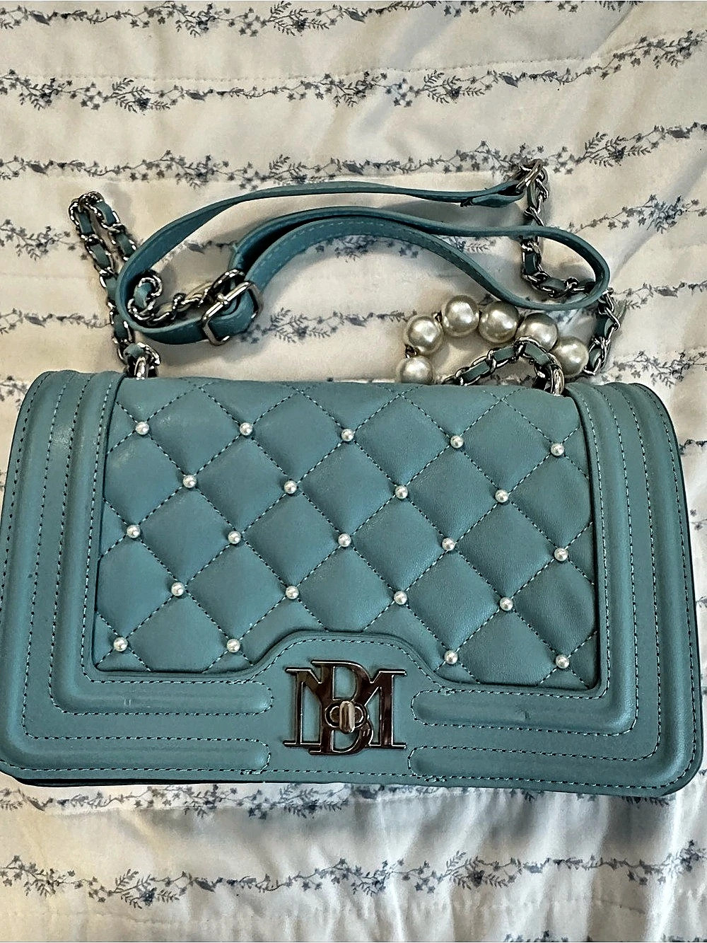 Badgley Mischka Quilted Pearl Chain Shoulder Bag in Blue